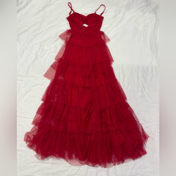 Blondie Nites Scarlet Red Gown For Prom - Picture 1 of 6